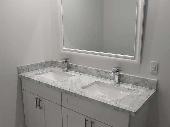 5th image of 3635 E Turney Ave APT 6