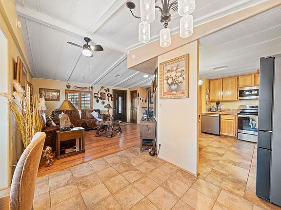 4th image of 13259 E 49th St