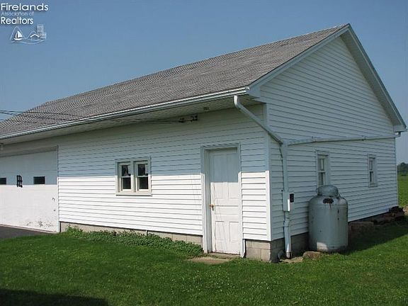 5th image of 4198 N Township Road 83