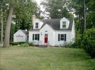 19944 Darden Rd, South Bend, IN 46637