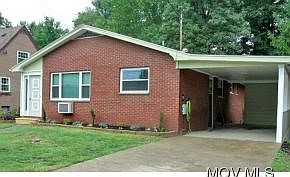 2nd image of 2713 Fairview Ave