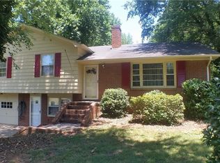 2171 Jamestown Rd, Winston Salem, NC 27106