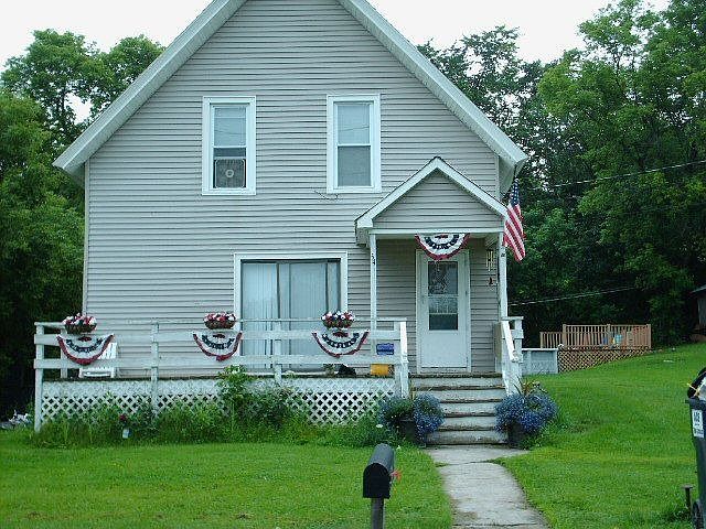 1st image of 54 Cossey St