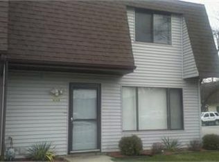 6059 Delaware St #1, Merrillville, IN 46410