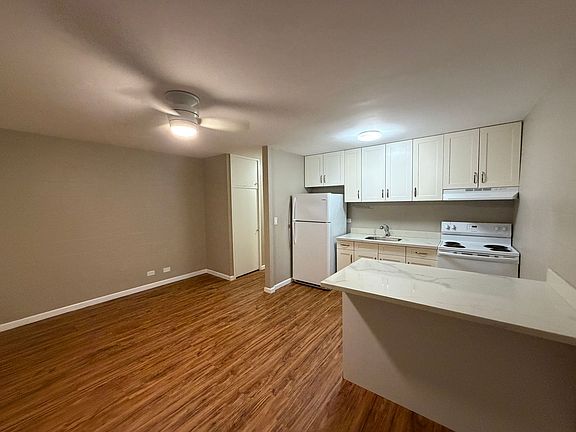 3rd image of 441 Pau St #103