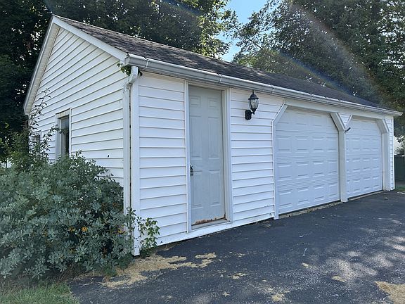 2 car garage