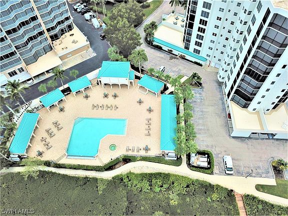 2nd image of 4183 Bay Beach Ln APT 323