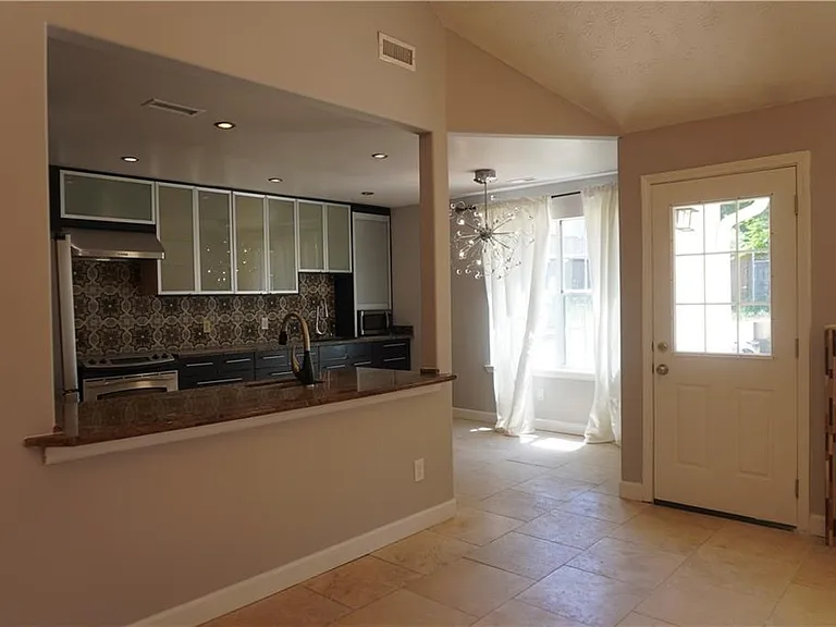 626 Beaver Run Trce — Photo 5
