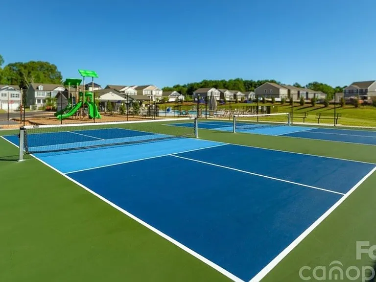 723 Wagon Cross Ct — Photo 11