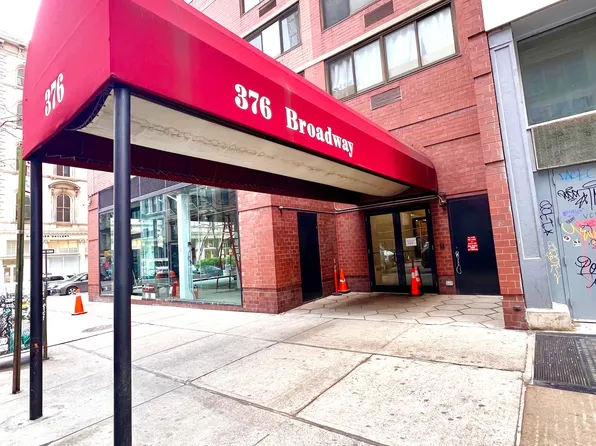376 Broadway image 1 of 9