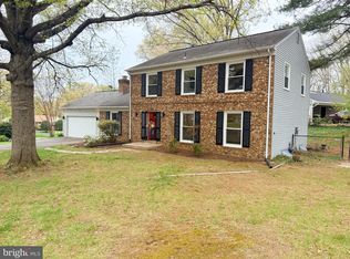 5400 Ellzey Dr, Fairfax, VA 22032