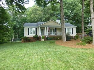 102 Steuben Dr, Huntersville, NC 28078