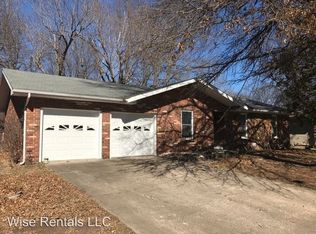 1603 W Broadmoor St, Springfield, MO 65807