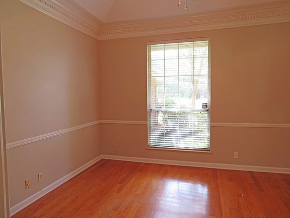 5th image of 1841 Melrose Plantation Dr