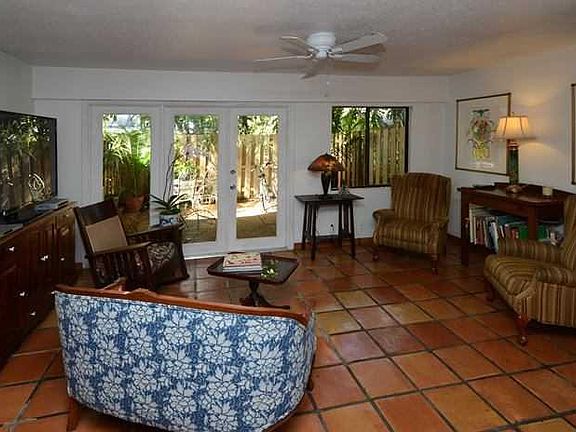 2nd image of 705 NE 1st Street #3