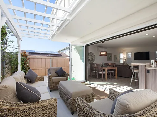 131 Hemlock Ave #2, Carlsbad, CA 92008