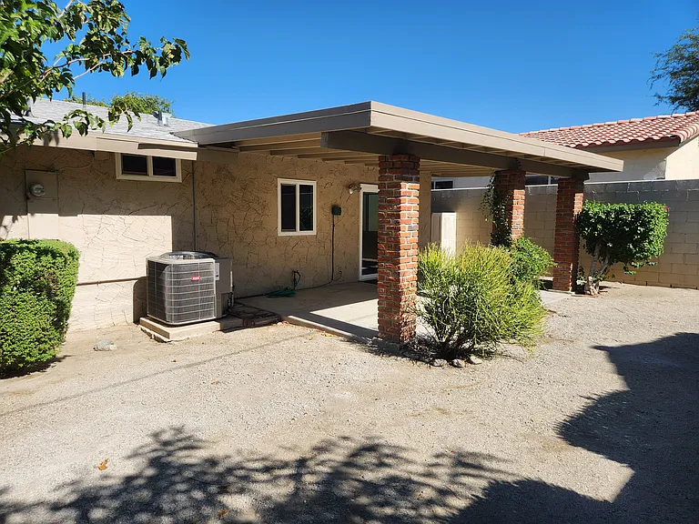 53635 Avenida Juarez — Photo 10