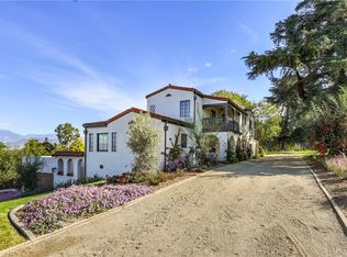 121 E Sunset Dr S, Redlands, CA 92373