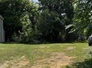 411 5th St NW #S, Roanoke, VA