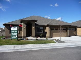 1606 S Fillmore St, Kennewick, WA 99338