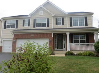 10658 Mayfield Ln, Huntley, IL 60142