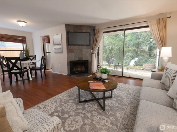 12221 100th Avenue NE #B101, Kirkland, WA 98034
