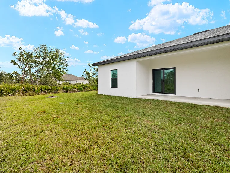 1070 Nomad Rd #1070 — Photo 24