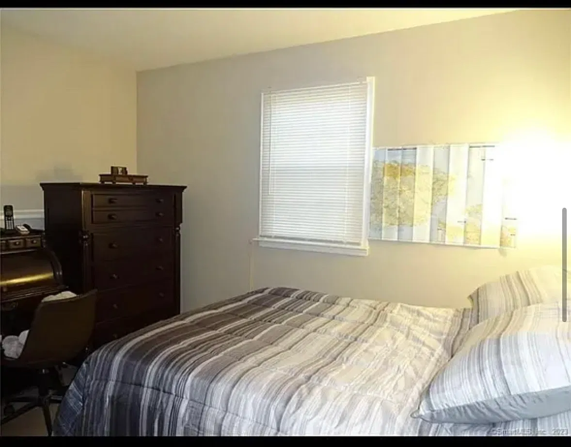 Wedgewood Dr, Waterbury — Photo 2