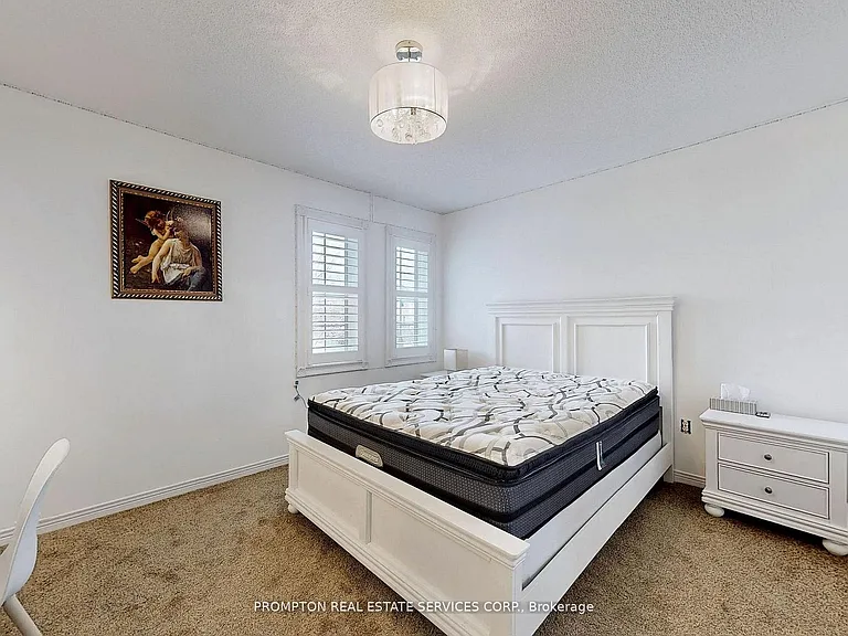 18 Bridleford Ct — Photo 33