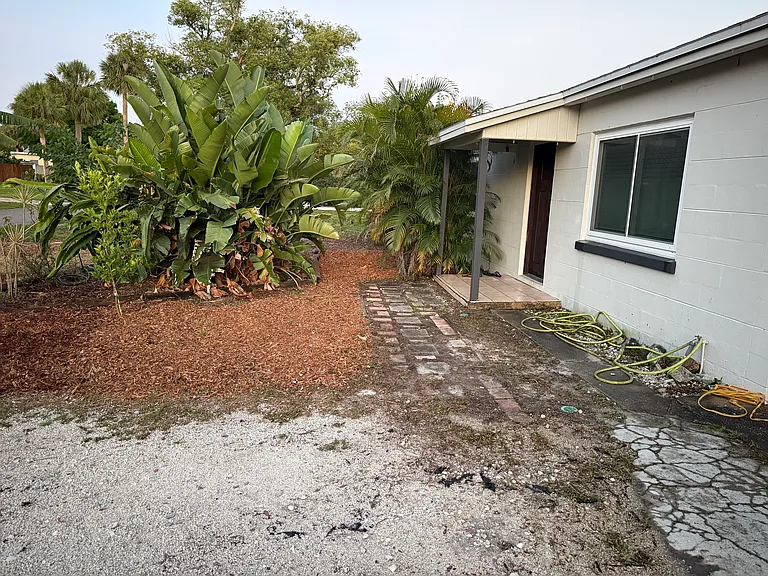 123 Bluff Ter — Photo 11