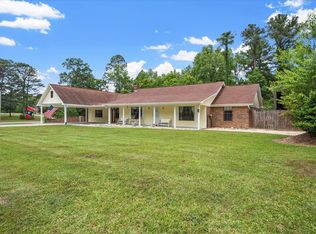 103 Oak Dr, Petal, MS 39465