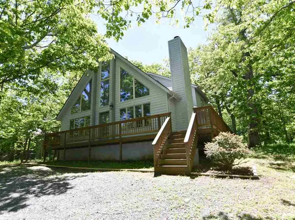 229 Devils Knob Loop, Loop, VA 22967
