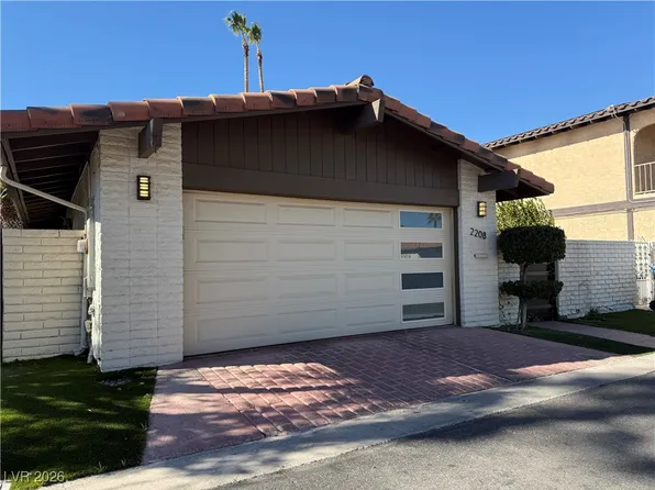 2208 Plaza Del Puerto, Las Vegas, NV 89102