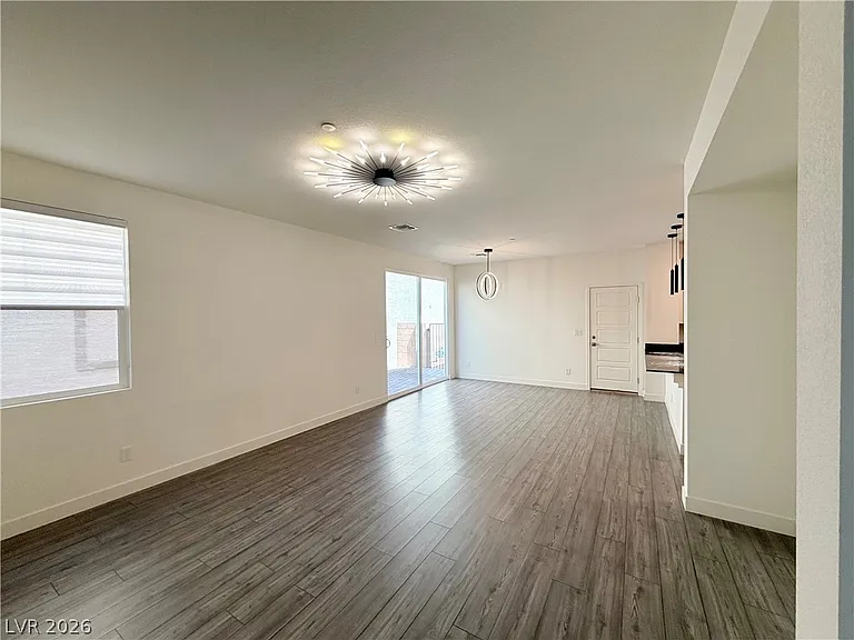 3645 Portici Ln — Photo 46
