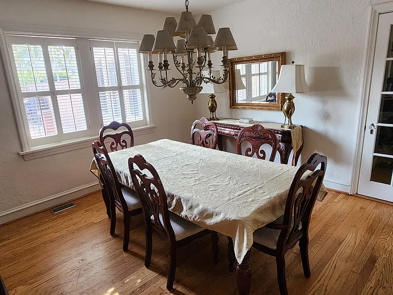1137 Collingwood Dr — Photo 11