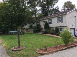 19 Caldwell Rd, Hewitt, NJ 07421