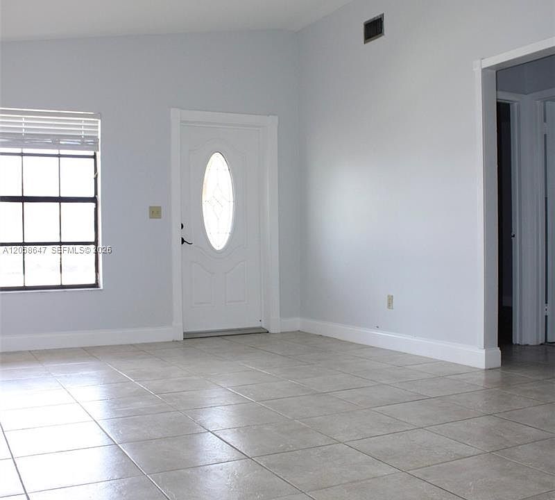 1st image of 2728 W 74th St