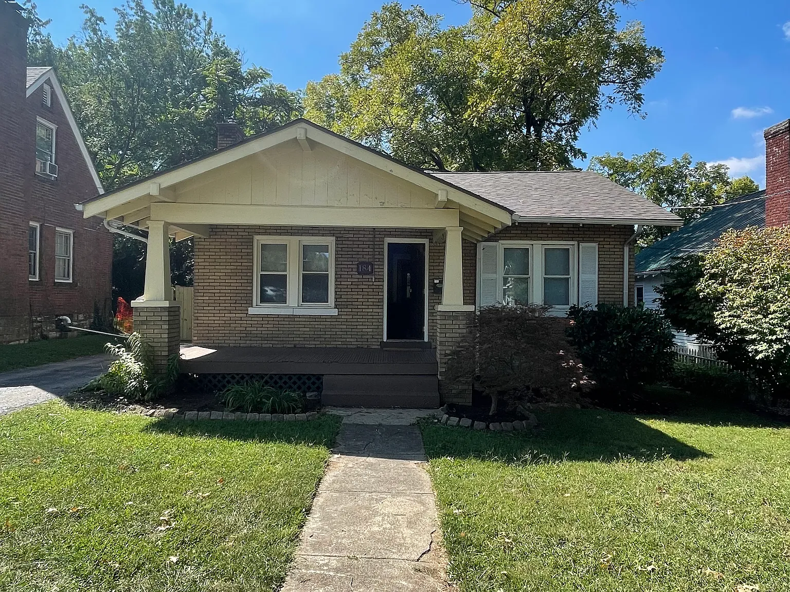 3 bed, 1285 sqft, $3,000 — Photo 2