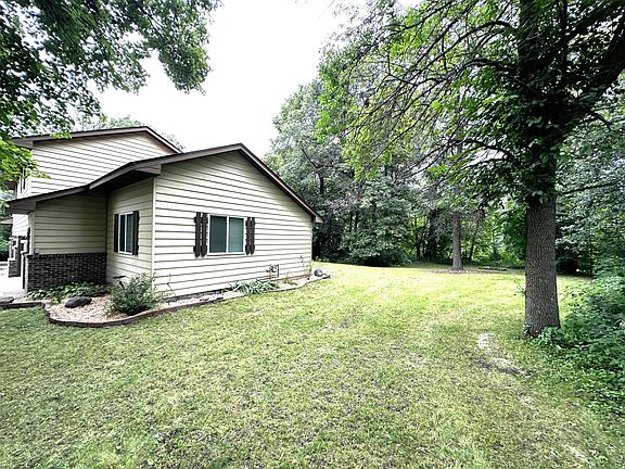 3rd image of 23647 Ambassador Blvd NW