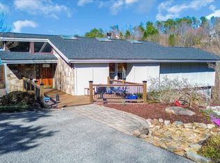 41 Old Altamont Ridge Rd, Greenville, SC 29609