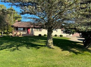 3466 N Flajole Rd, Pinconning, MI 48650