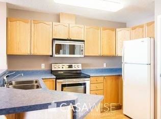 4312 139th Ave NW #312, Edmonton, AB T5Y3J4