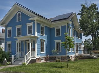 65 Gothic St, Northampton, MA 01060