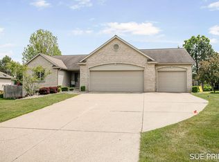 3084 View Point St SW, Jenison, MI 49428