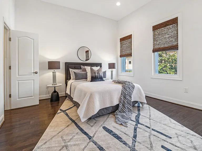 1340 Park Rd NW — Photo 8