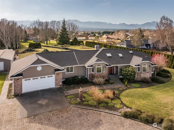 1870 Woodcock Road, Sequim, WA 98382