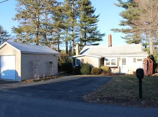 25 Weona Rd, North Attleboro, MA 02760