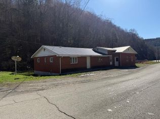 1965 Montgomery Creek Rd, Vicco, KY 41773