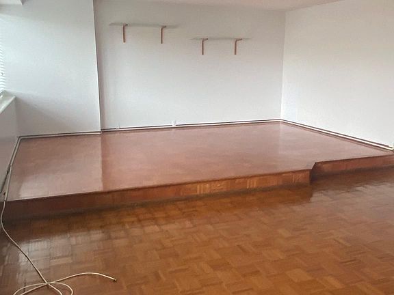 2nd image of 2401 Pennsylvania Ave APT 3A12