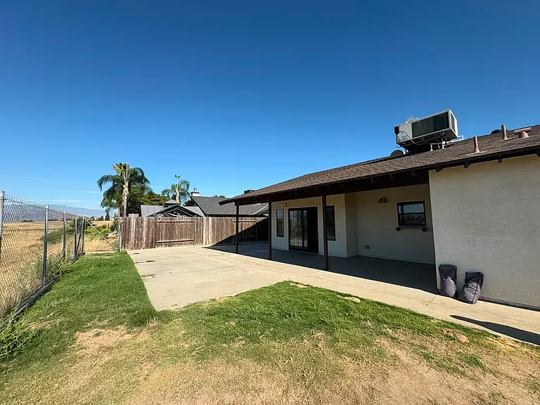 6204 Copperwood Ln — Photo 10